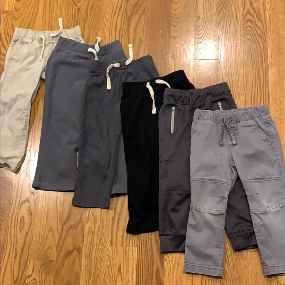 Six pairs of 3T pants Gap, Old Navy and Cat & Jack
